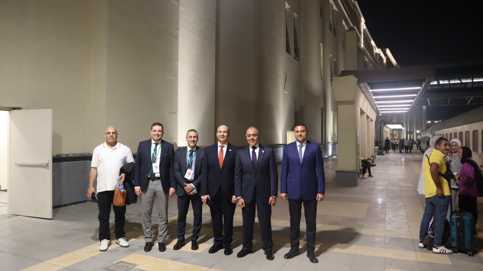 السكة الحديد تشارك في نقل القضاة 