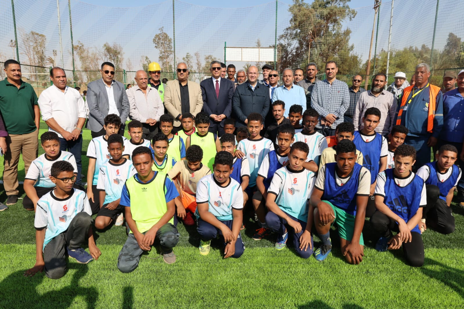 محافظ الجيزة يفتتح الملعب الخماسي وصالة ألعاب القوى بنادي المناجم (9)