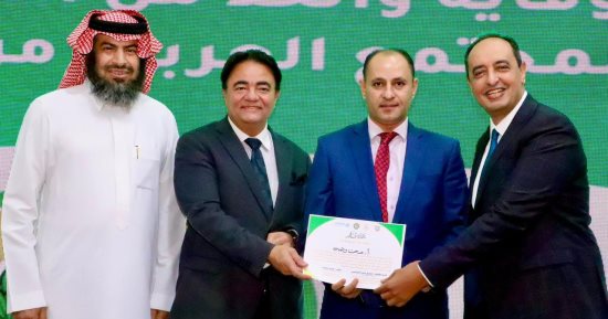 تكريم مدحت وهبة