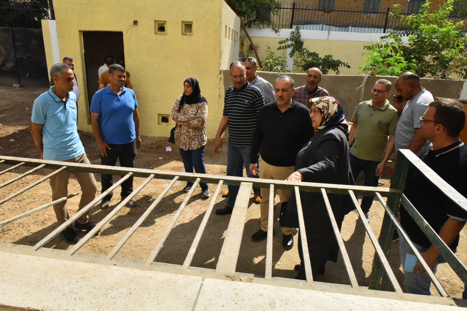 جانب من جولة محافظ أسيوط (2)