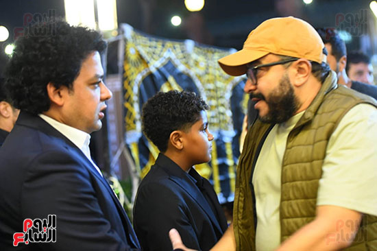 حسام داغر في عزاء والد محمد رمضان حسام داغر في عزاء والد محمد رمضان