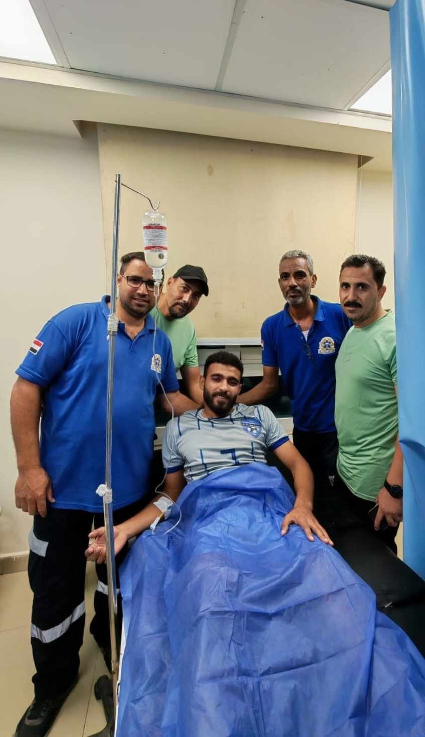 رجال الإسعاف بالإسماعيلية ينقذون لاعبًا من الموت المفاجئ في مباراة بدوري الدرجة الثالثة