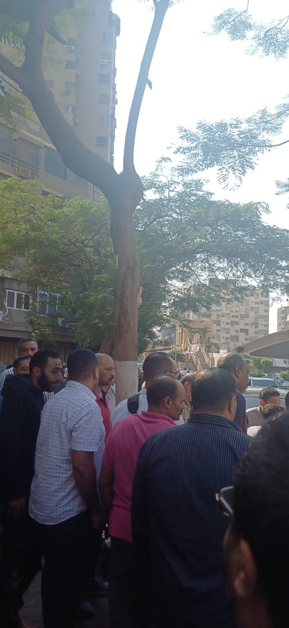 تشييع جنازة زوجة رئيس الهيئة الوطنية للانتخابات (6)