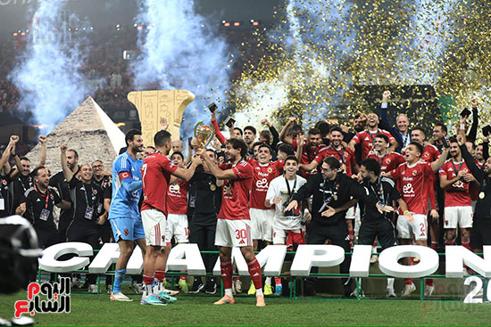 احتفال لاعبى الأهلى