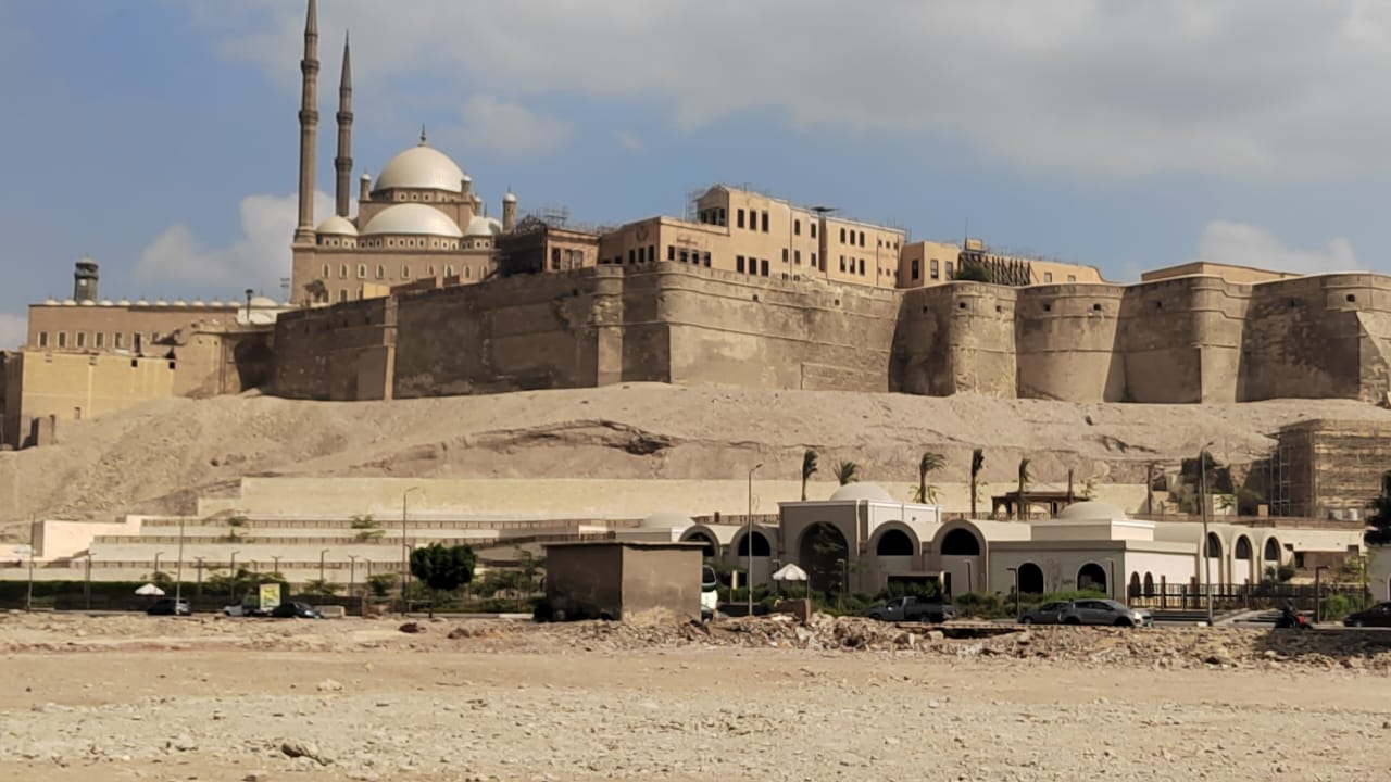 تطوير محيط القلعة