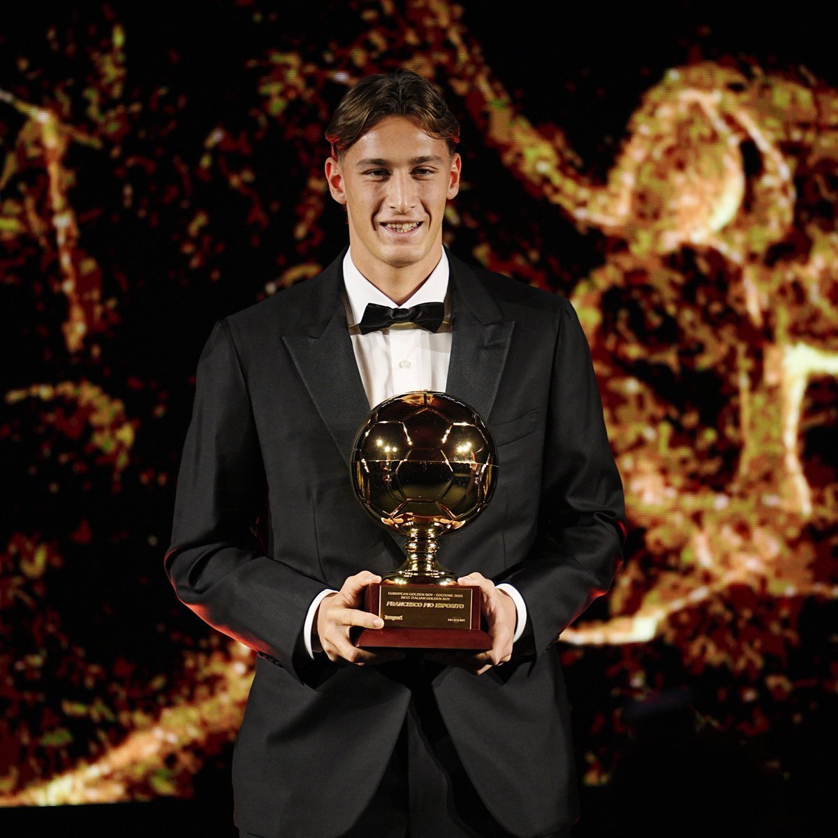 جوائز الدوري الإيطالي (1)