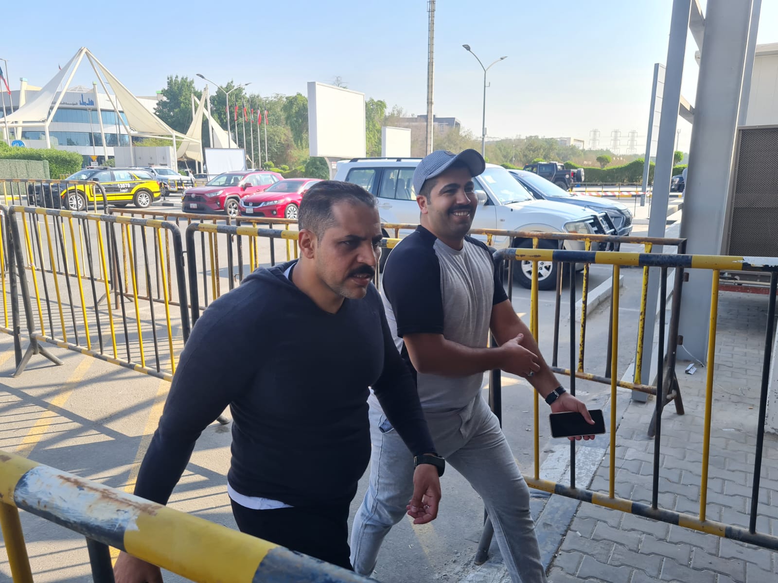 المصريون فى الكويت يدلون بأصواتهم