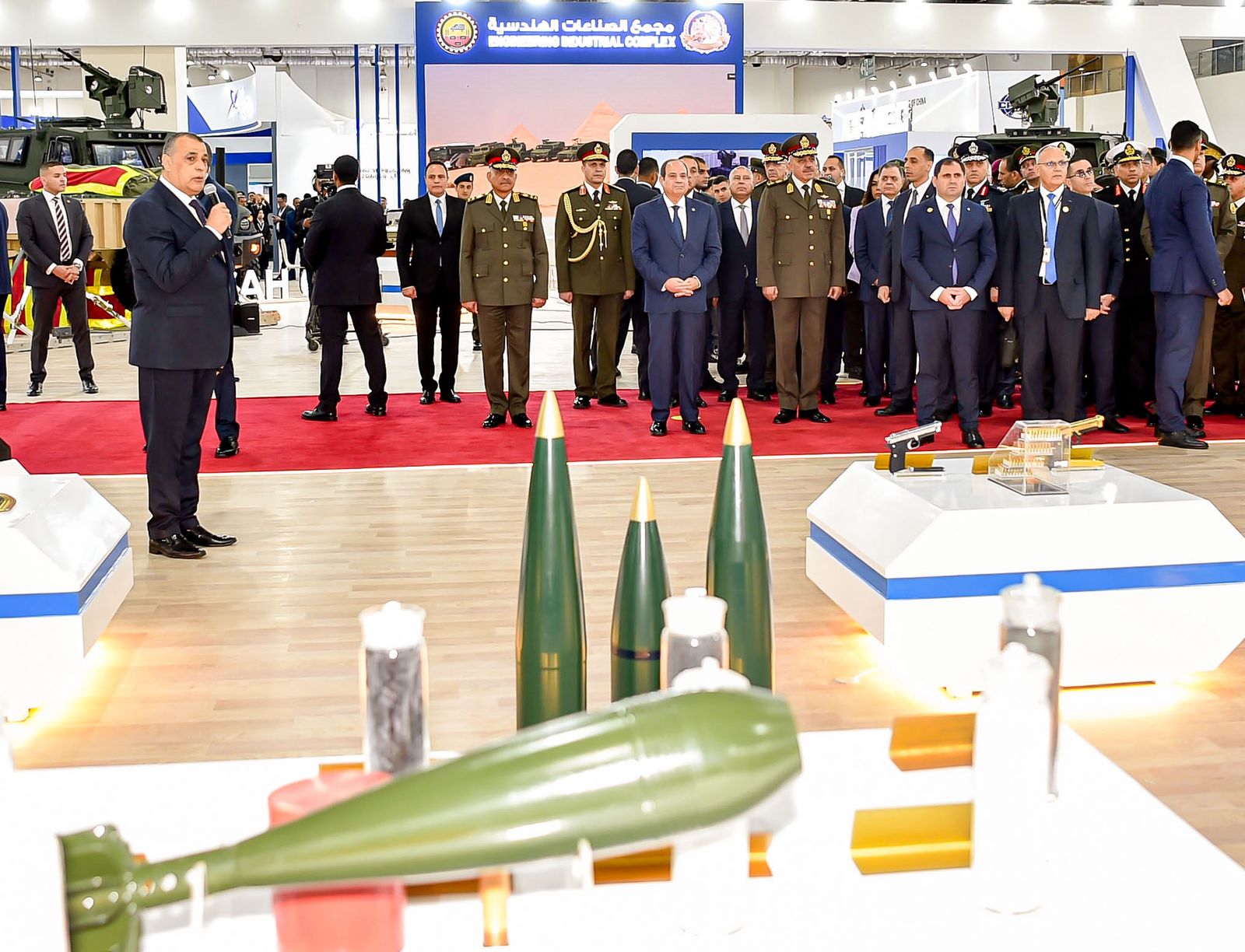 الرئيس السيسي خلال افتتاح معرض ايدكس 2025 (9)