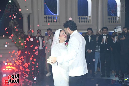 رقص أحمد حمدى مع شهد مكرم