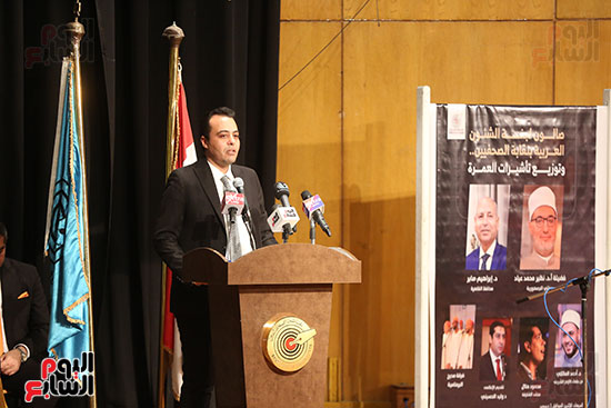 حفل جائزة التفوق الصحفي عقب عودة الزملاء من أداء العمرة (20)