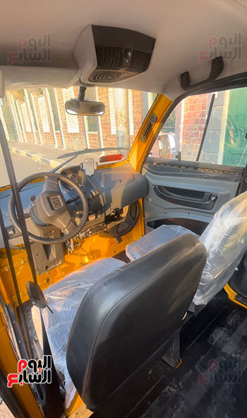 السيارة كيوت (1)