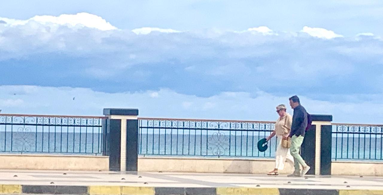 كورنيش الغردقة فى الصباح 