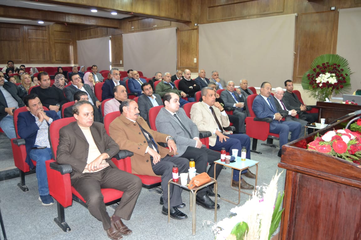 جانب من الحضور جانب من الحضور