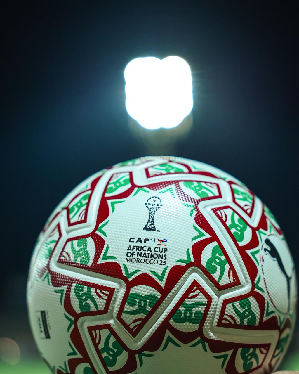 منتخب مصر يتدرب بالكرة الرسمية لأمم إفريقيا (2)