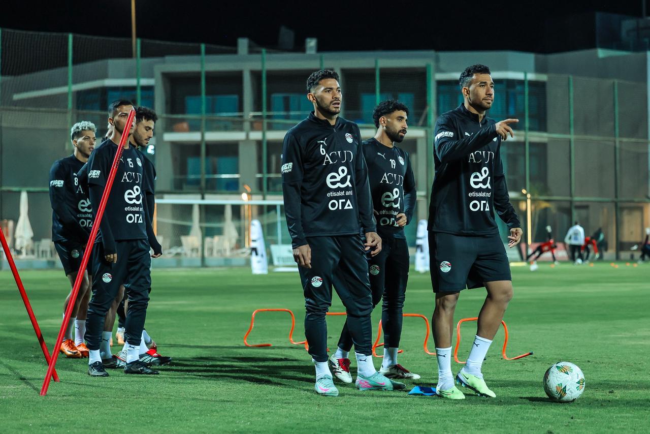 منتخب مصر يواصل تدريباته بالهدف (12)