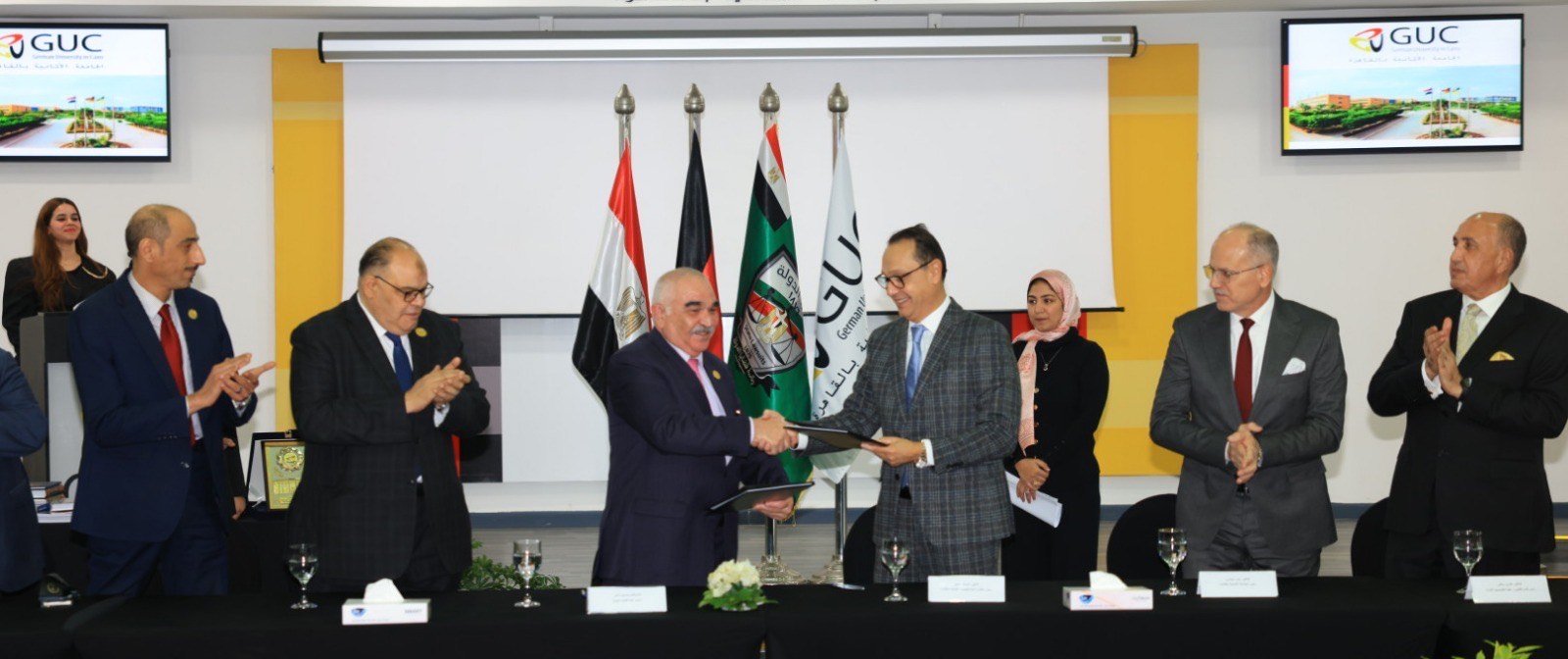 727bbcfb-9370-4b69-b176-e2b69d80c8e7