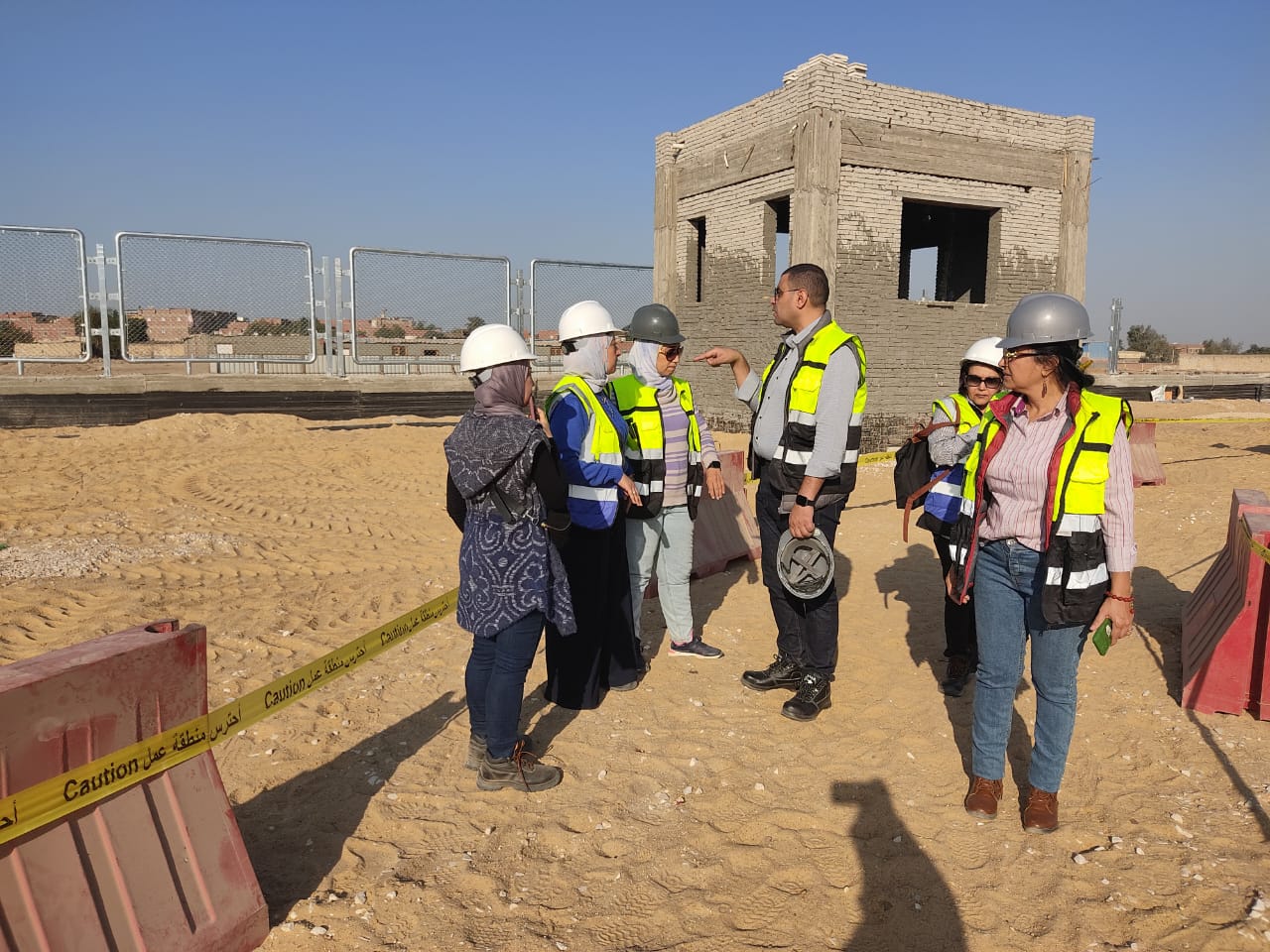ورشة عمل للعاملين بالمحطات الوسيطة