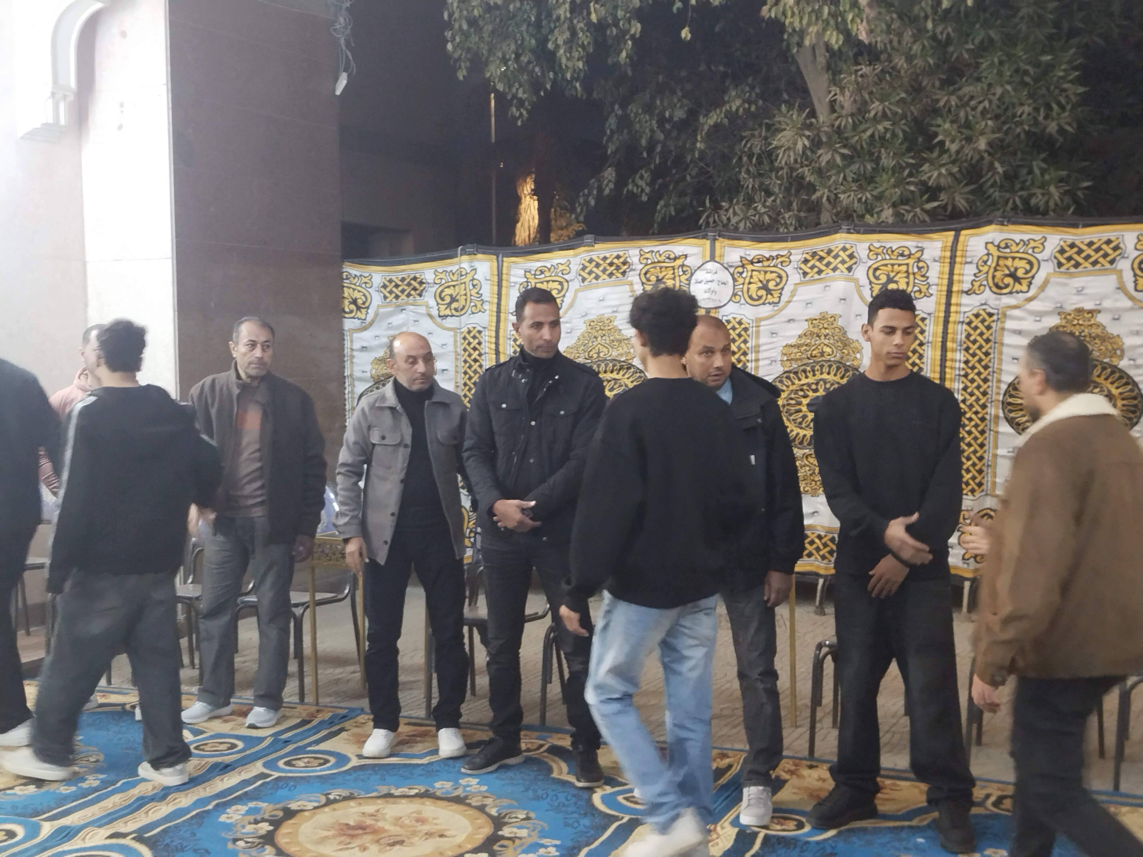 بدء عزاء والدة وائل القباني (4)