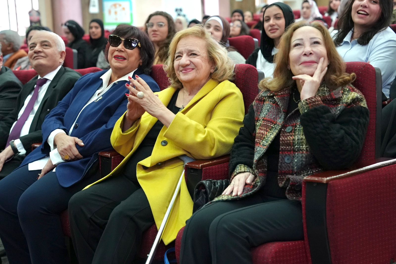 جانب من الندوة