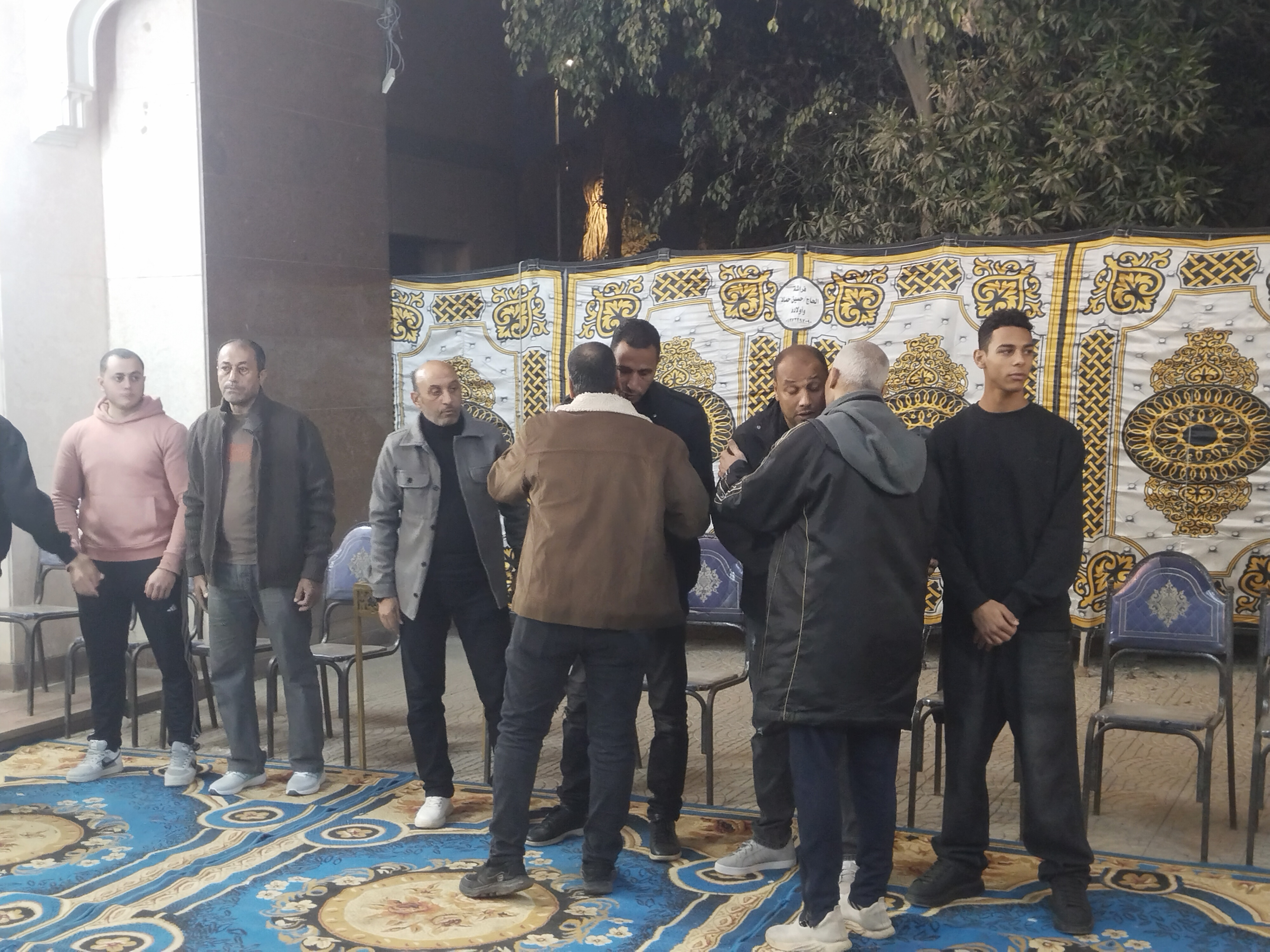 بدء عزاء والدة وائل القباني (5)