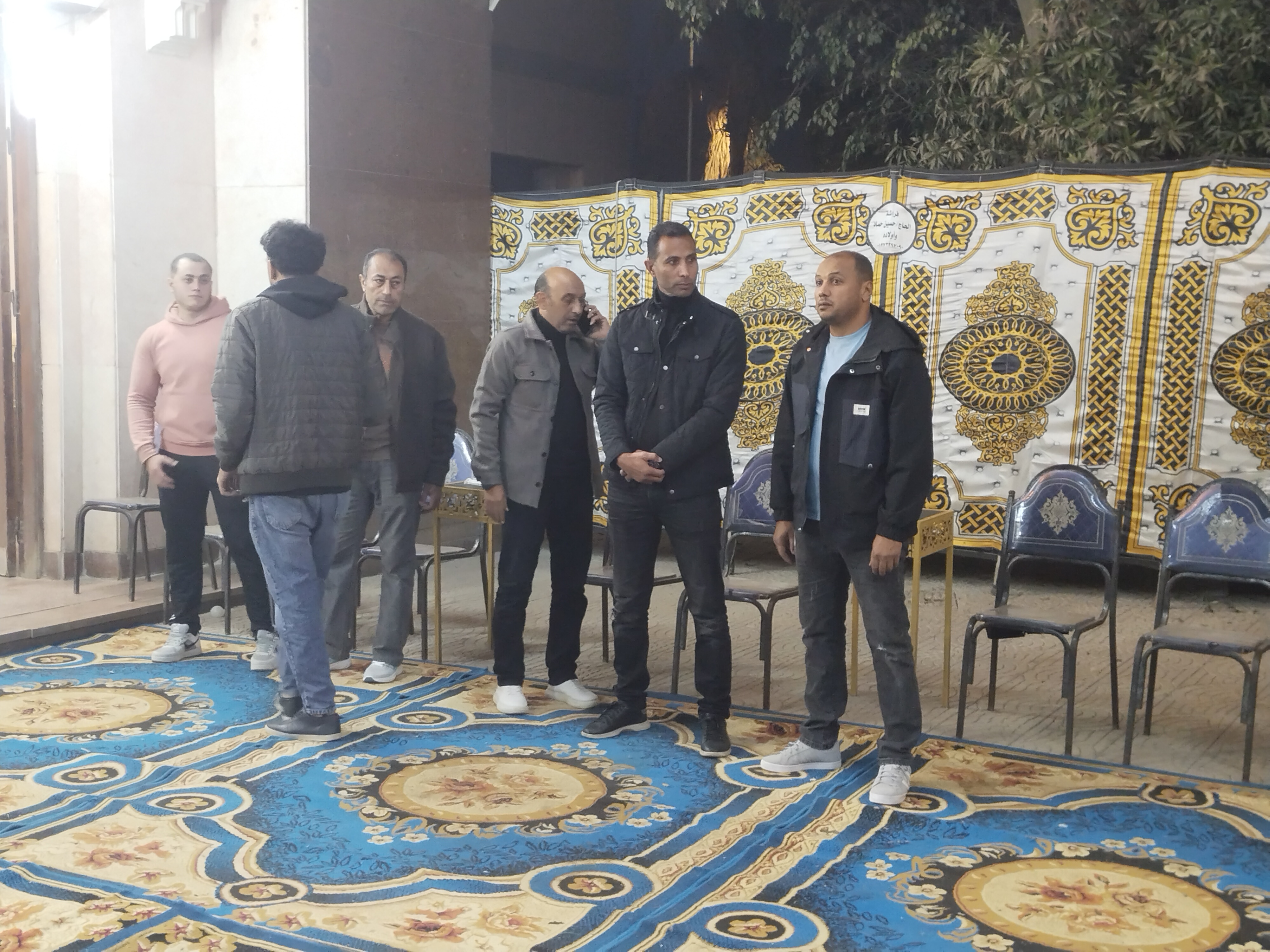 بدء عزاء والدة وائل القباني (2)