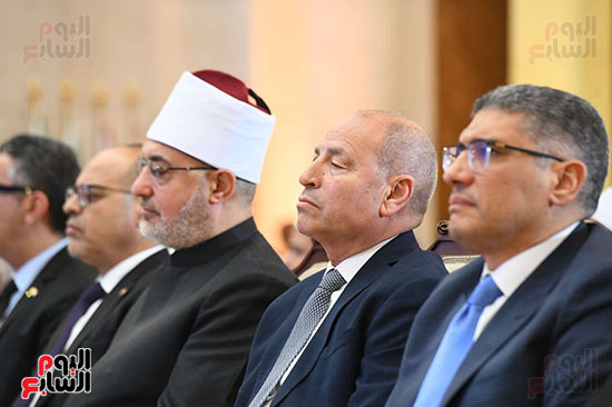 محافظا القاهرة والجيزة ومفتى الجمهورية