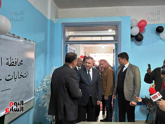 محافظ-الإسكندرية-يتفقد-اللجان-الانتخابية محافظ-الإسكندرية-يتفقد-اللجان-الانتخابية