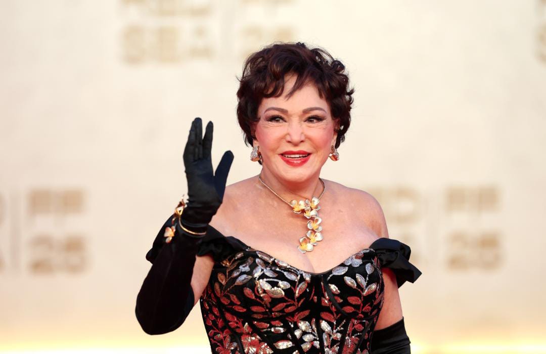 لبلبة ونيللي كريم وأروى جودة يتألقن على السجادة الحمراء لمهرجان البحر الأحمر (4)