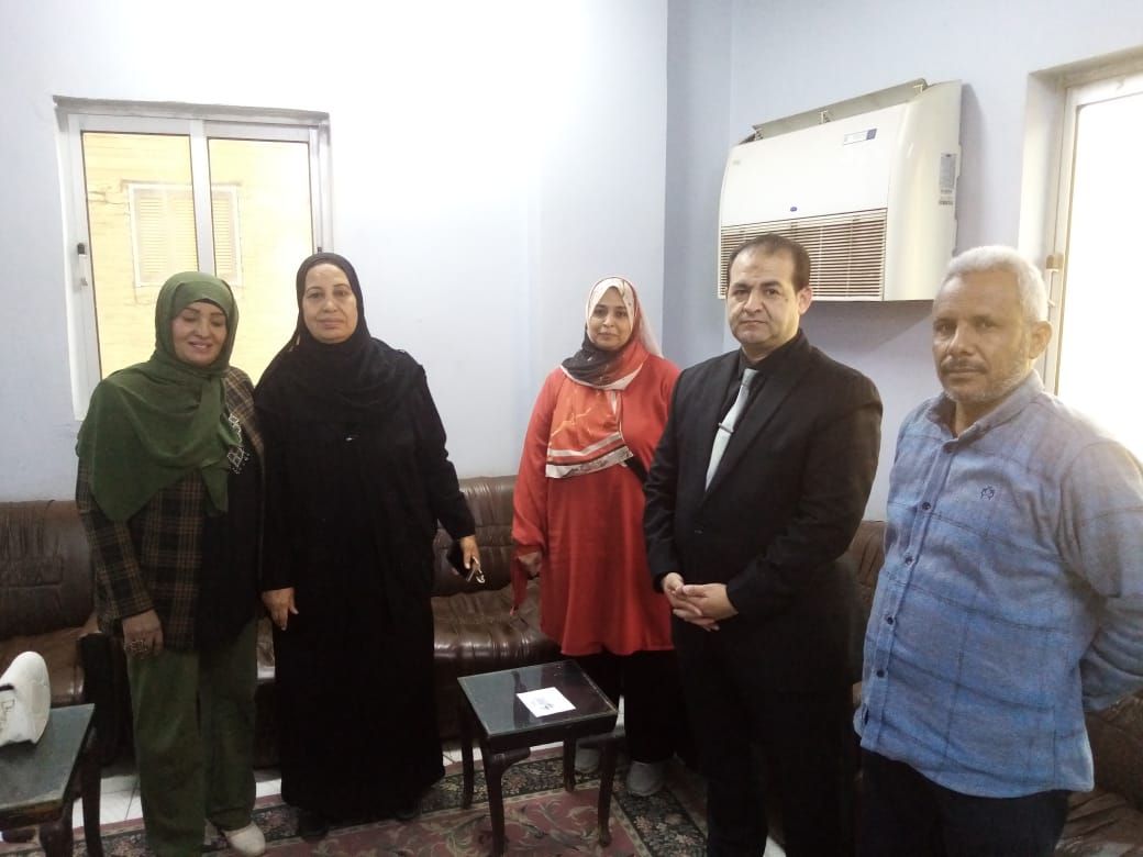 جانب من اللقاءات لدعم العمالة الغير منتظمة بالأقصر جانب من اللقاءات لدعم العمالة الغير منتظمة بالأقصر