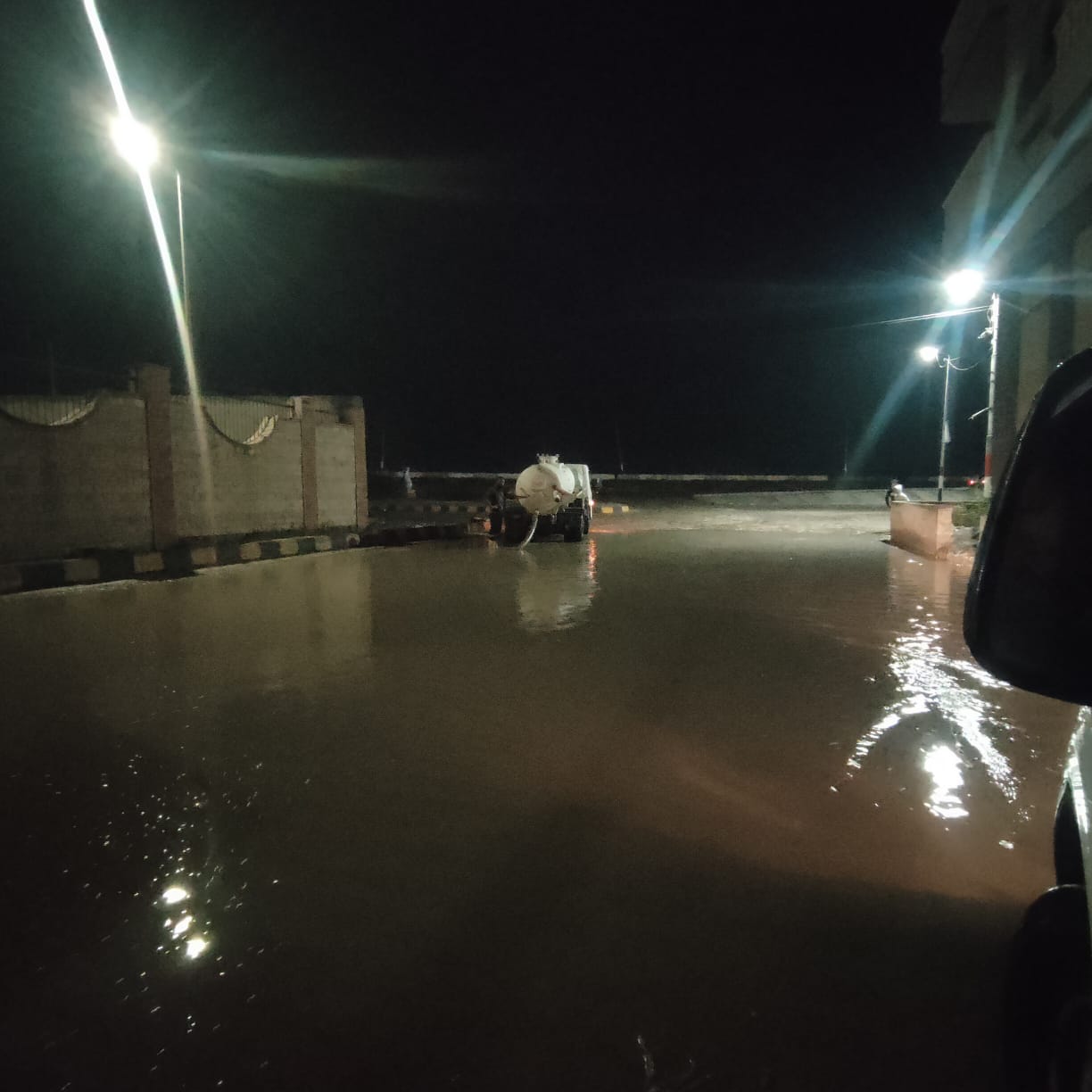 رفع مياه الأمطار بكفر الشيخ