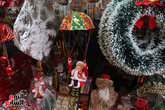 مجسمات مختلفة لبابا نويل مجسمات مختلفة لبابا نويل