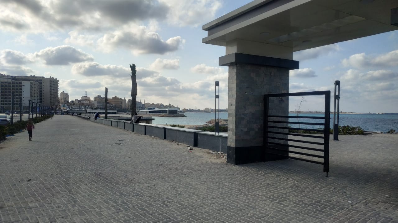 كورنيش مطروح وقت الغروب كورنيش مطروح وقت الغروب