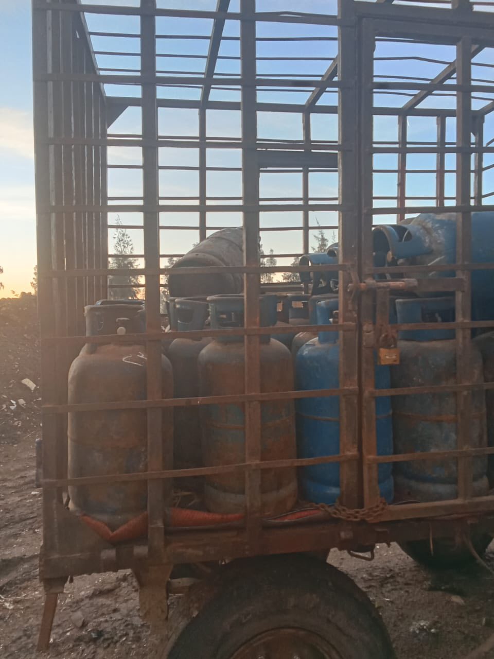 ضبط اسطونات غاز منزلي ضبط اسطونات غاز منزلي