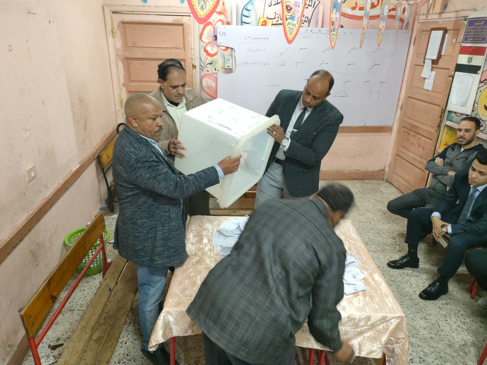 abfb0cf9-e22f-4984-b8ba-81f5691f1317