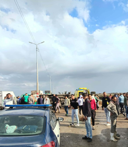 جانب من حادث  على رافد الطريق الدولي