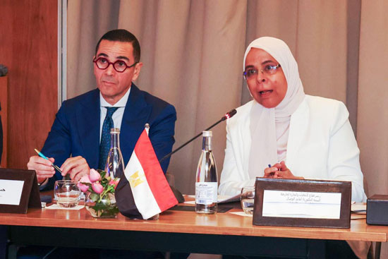 5fcaed5c-fcb0-4f4d-a0ce-b0c2174481fb