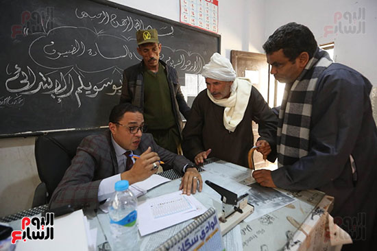 مراجعة الكشوف الانتخابية مراجعة الكشوف الانتخابية