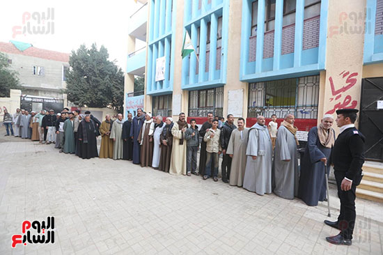 اعادة-النتخابات-بالعياط-تصوير-خالد-كامل-11-12-2025-(15)