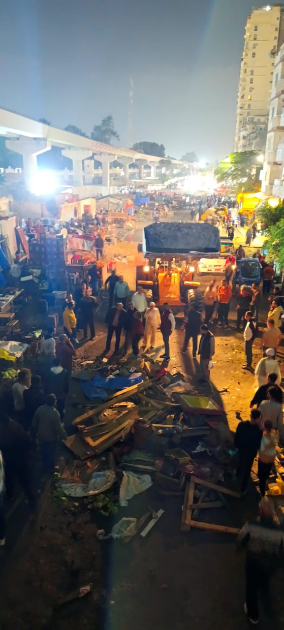 المحافظ  يؤكد بدائل حضاريه للاسواق