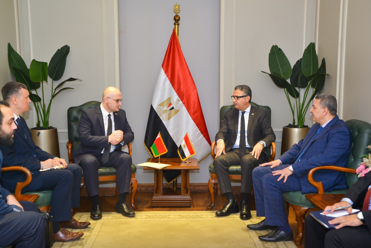 PHOTO-2025-12-11-11-43-54 PHOTO-2025-12-11-11-43-54