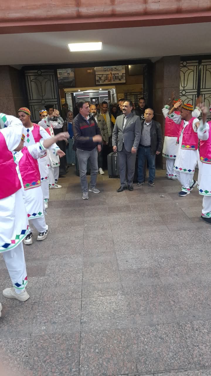 تنشيط السياحة الداخلية وتعريف الشباب تنشيط السياحة الداخلية وتعريف الشباب