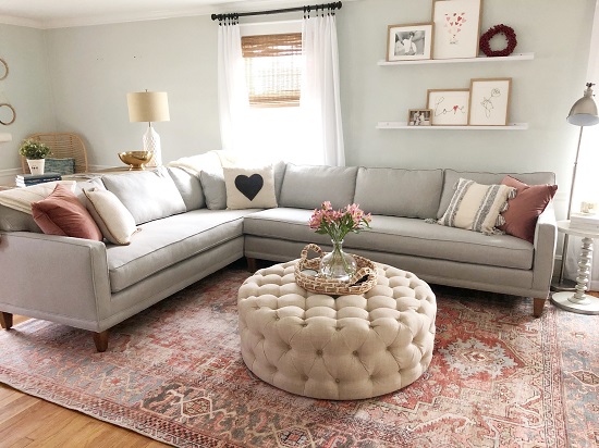 ترابيزة أمنة للأطفال