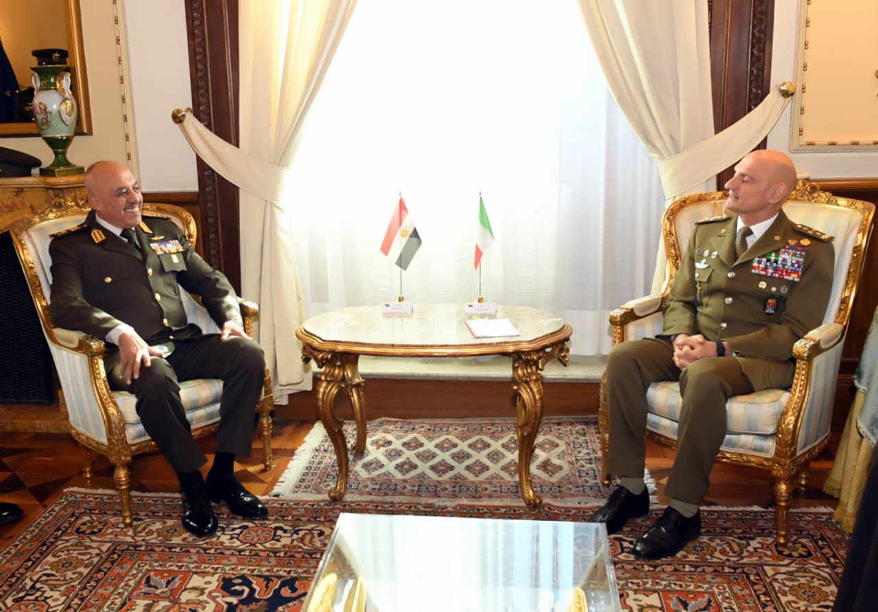 25fcd756-43a4-49c4-84e4-06ff5fde02c7