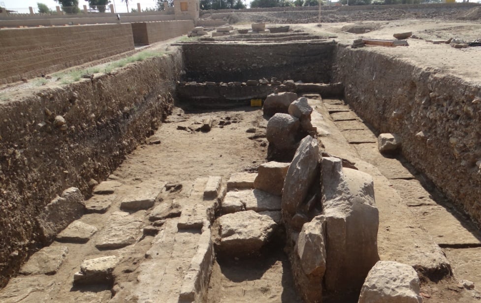 موقع العمل فى معبد ملايين السنين للملك أمنحتب الثالث