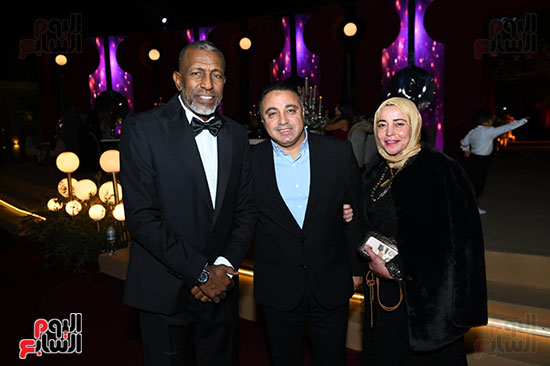 عمارة وزوجته مع ربيع ياسين عمارة وزوجته مع ربيع ياسين