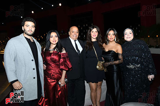 جانب من الحضور في فرح ابنة ربيع ياسين جانب من الحضور في فرح ابنة ربيع ياسين