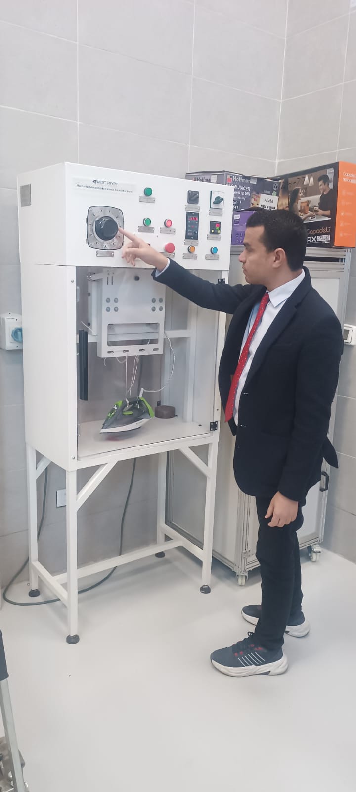 الزميل إسلام سعيد خلال الجولة