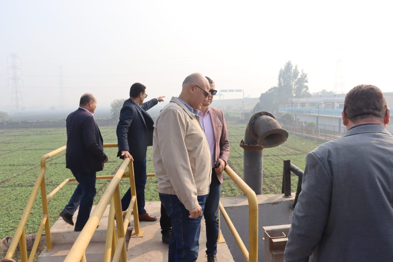 محافظ يتفقد أعمال توسعات محطة صرف صحي كفر مويس محافظ يتفقد أعمال توسعات محطة صرف صحي كفر مويس