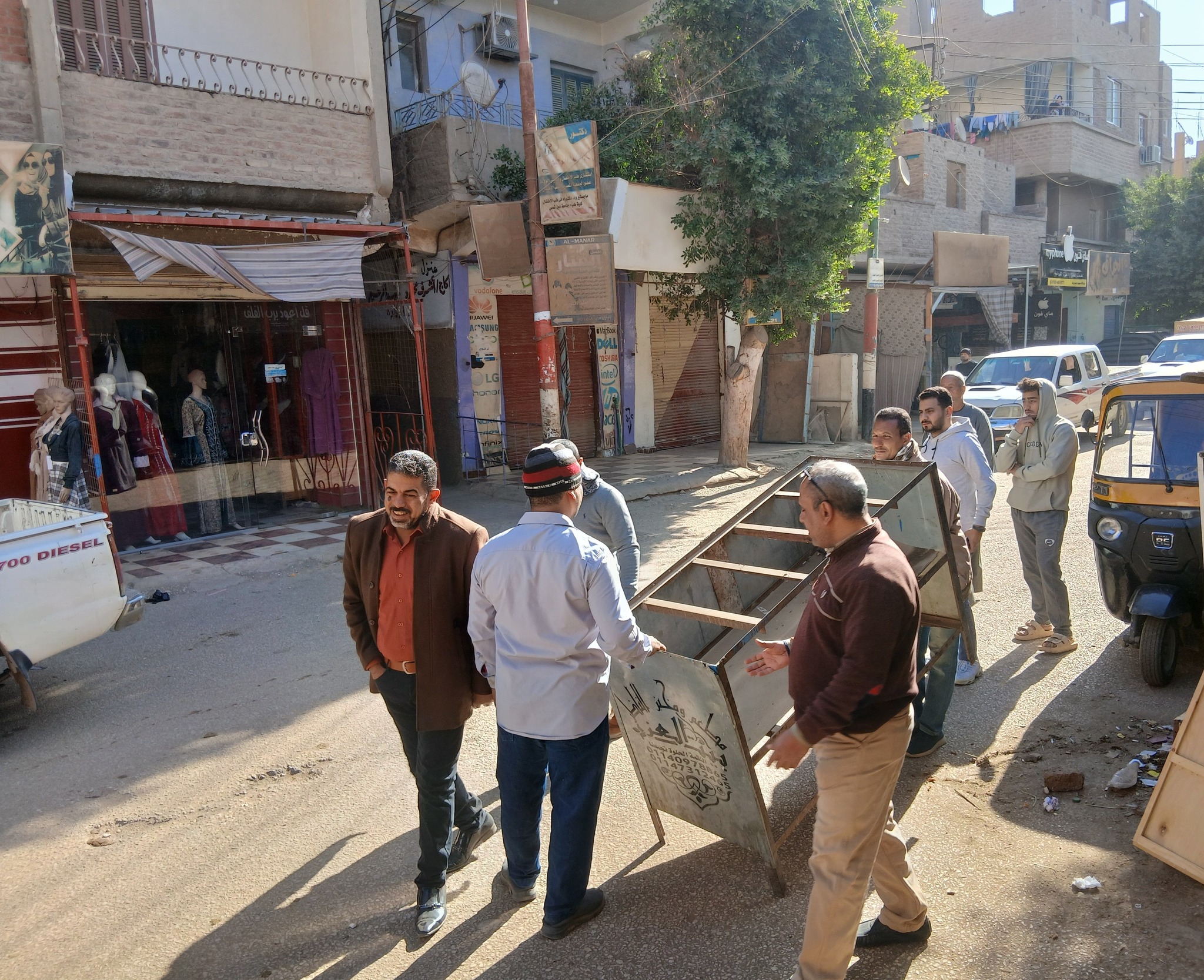 استكمال اعمال رفع الاشغالات استكمال اعمال رفع الاشغالات