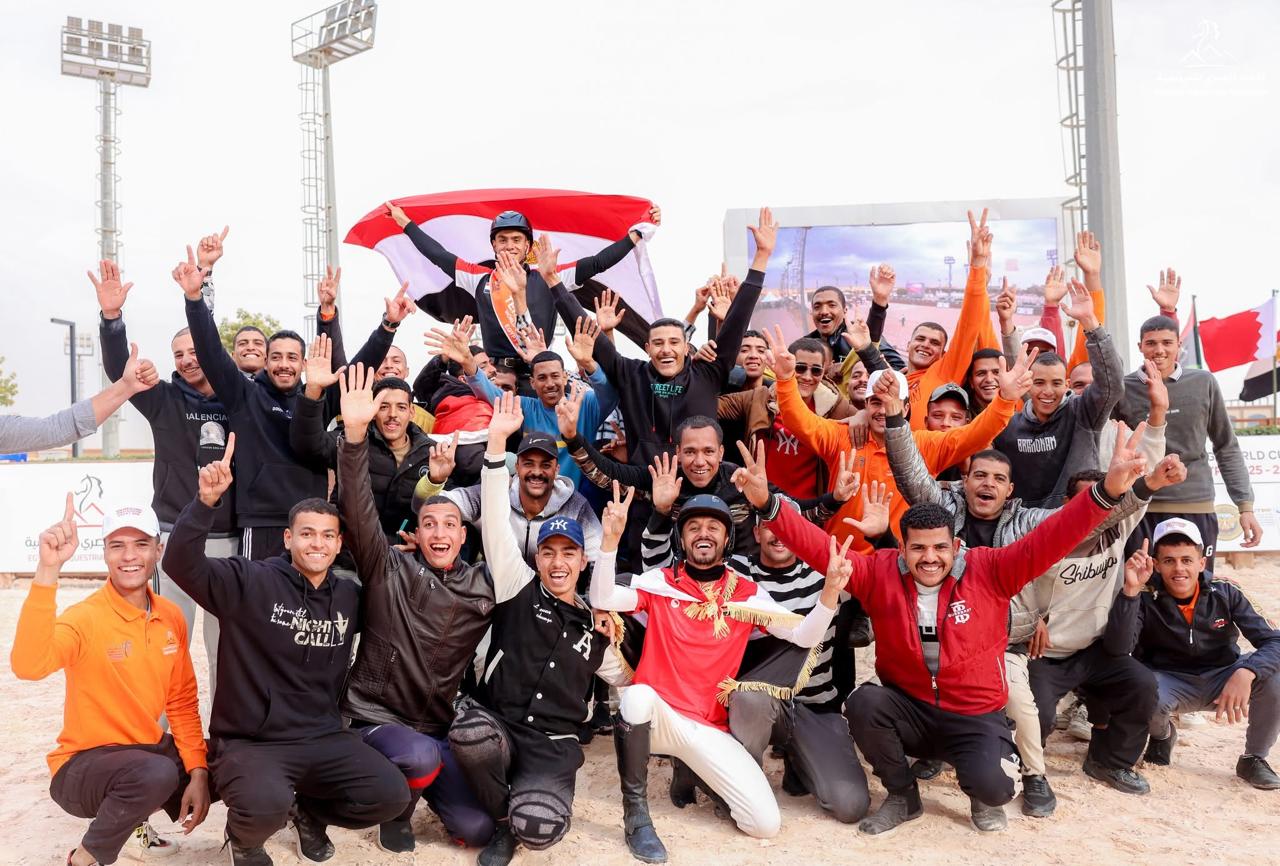 فرحة أبطال مصر للفروسية